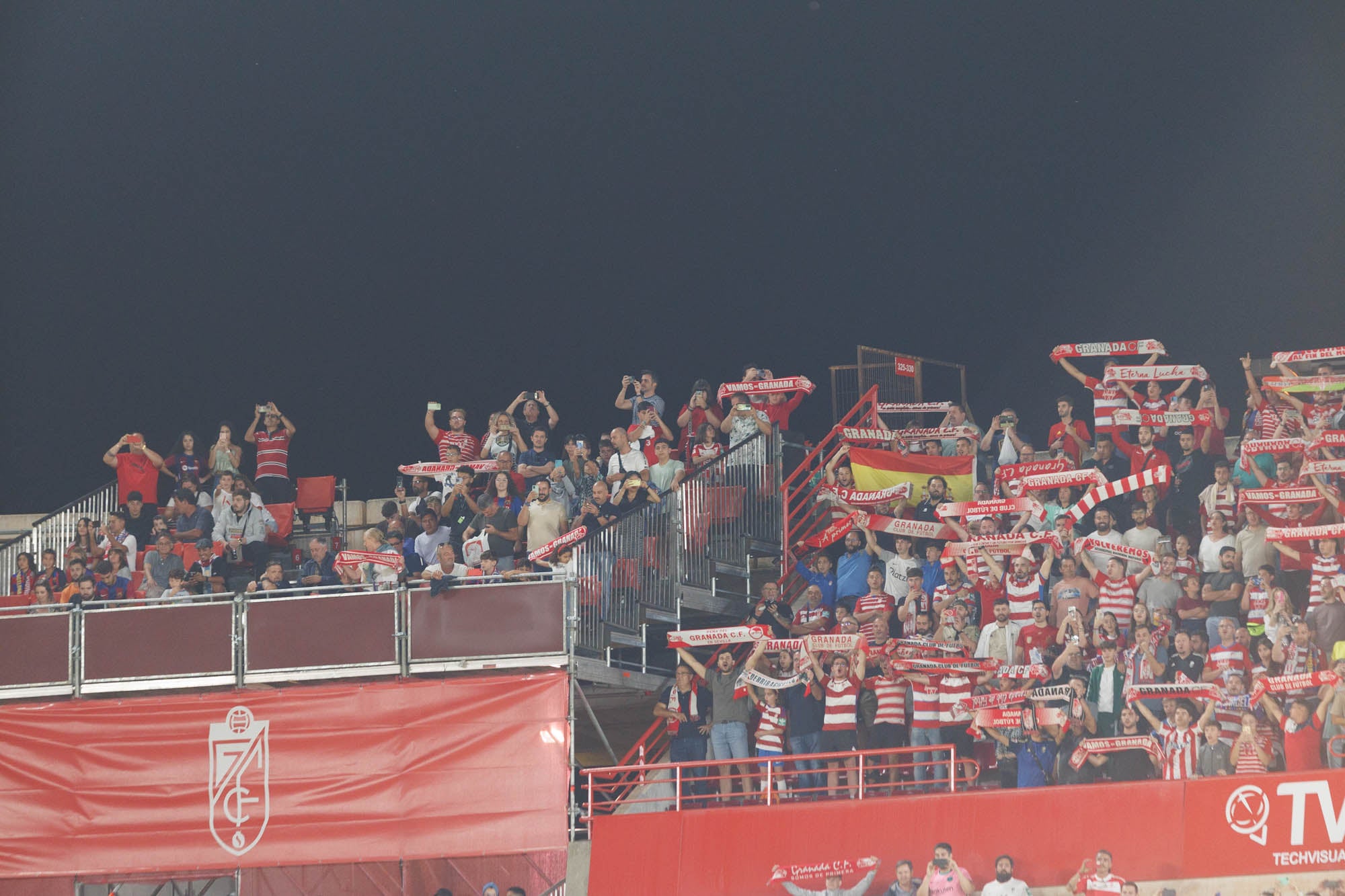 Encuéntrate en Los Cármenes en el Granada-Barcelona