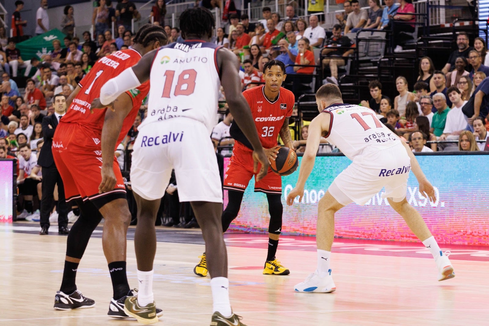 Las imágenes del Covirán-Baskonia