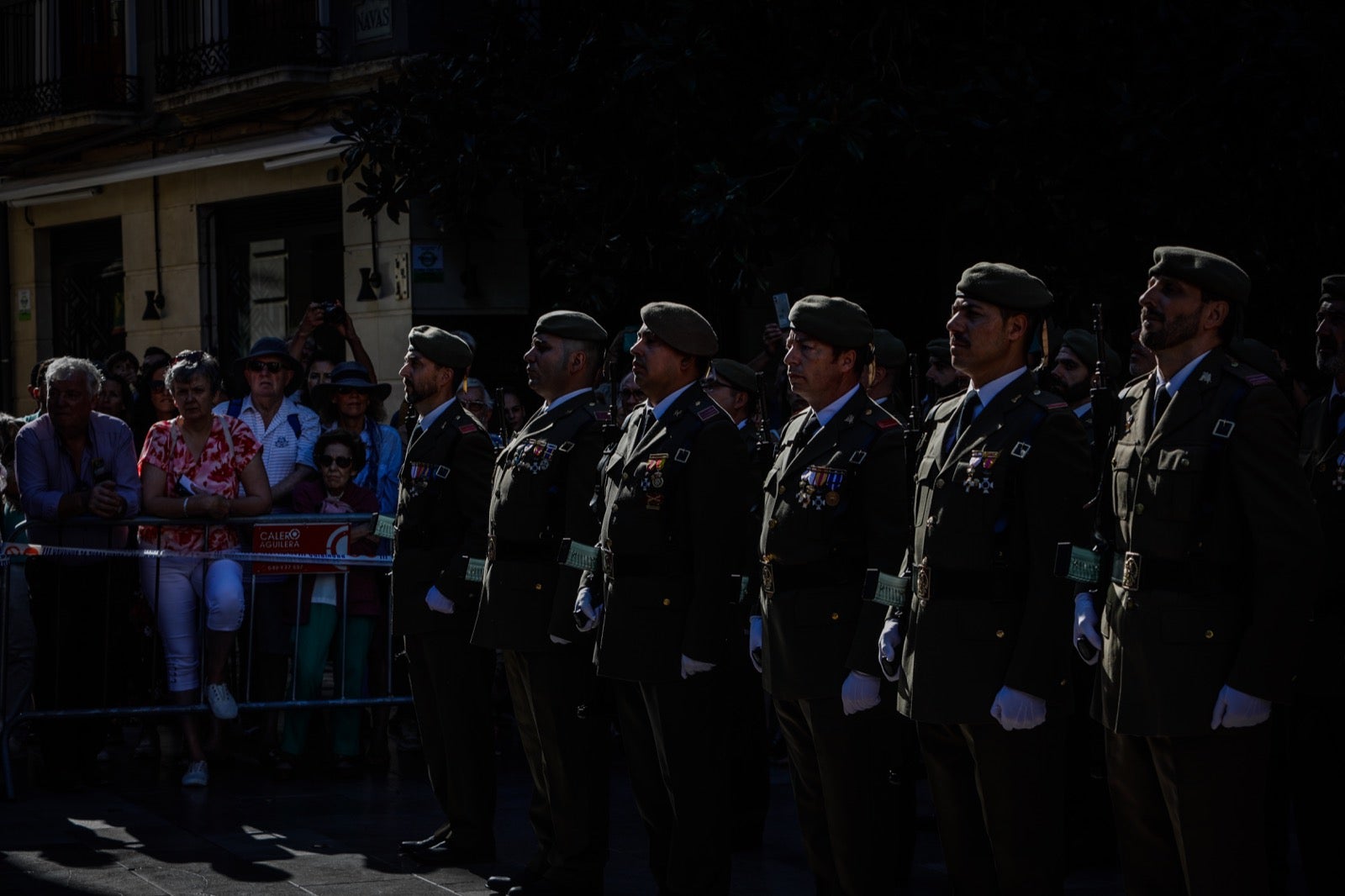 Las imágenes de los actos del 12 de octubre en Granada