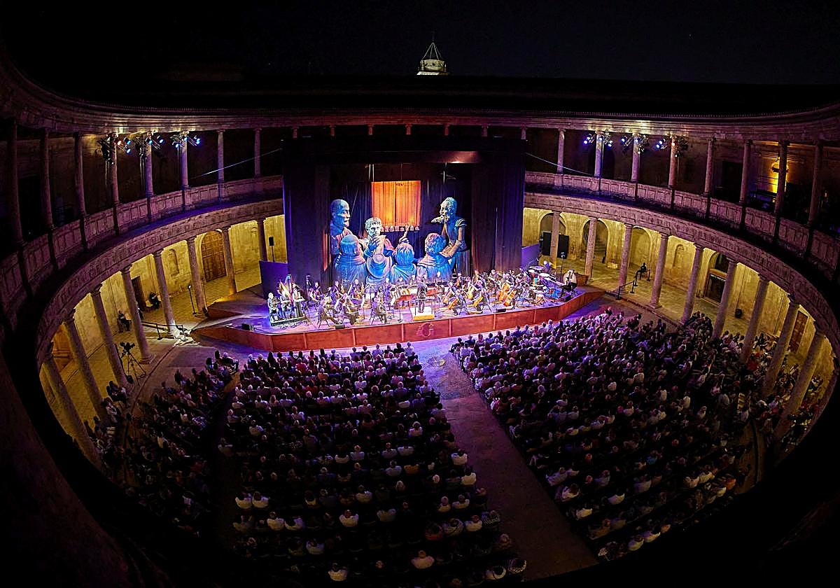 El Festival de Granada, Medalla de Oro de la Academia de las Artes Escénicas de España