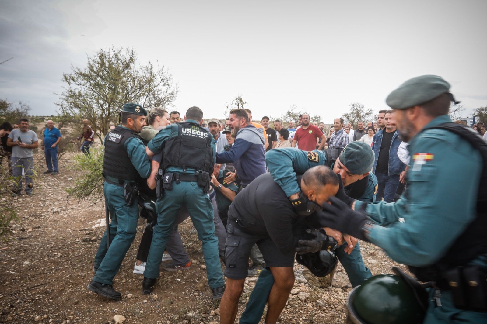El derribo de la casa de Moraleda, en imágenes
