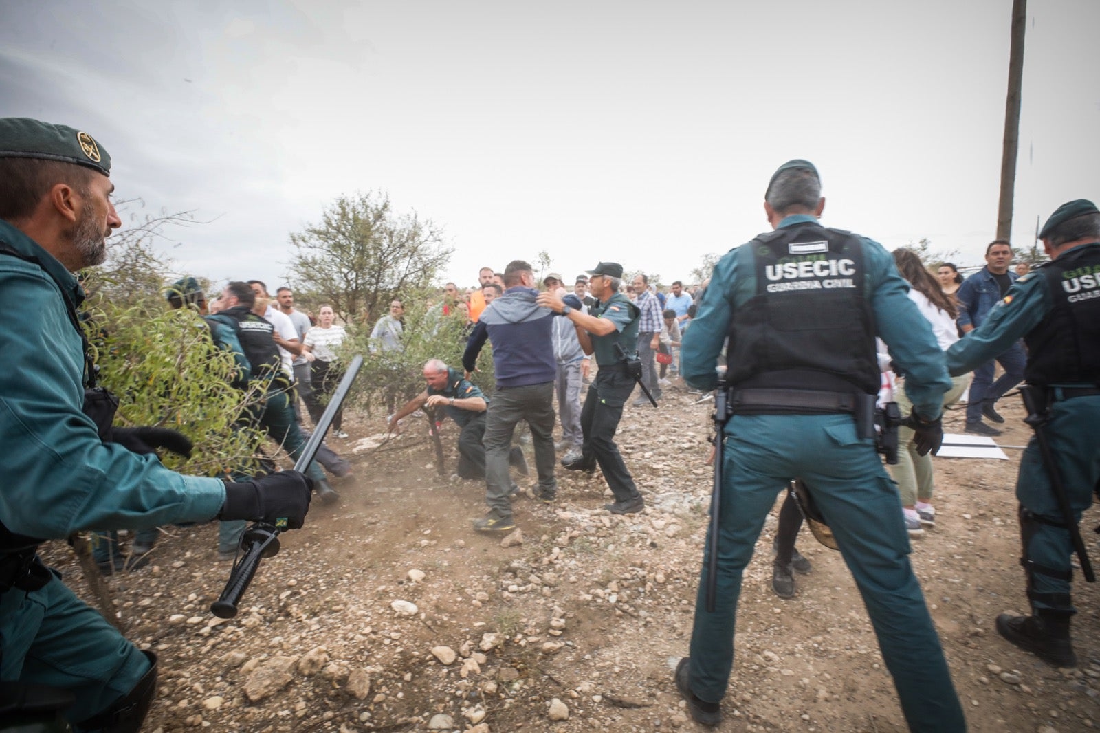 El derribo de la casa de Moraleda, en imágenes