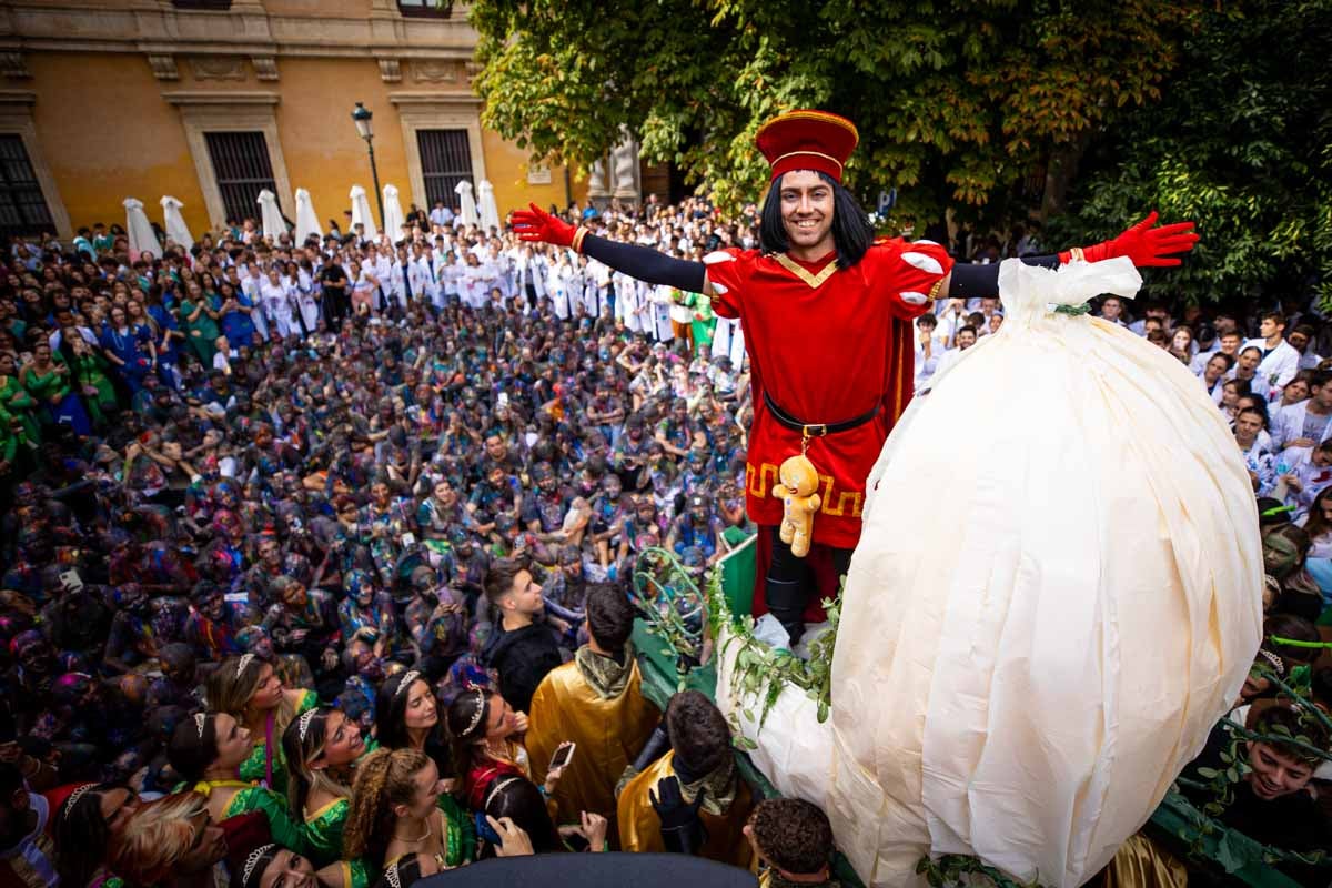 Las imágenes del Lucas en Granada con Shrek y Fiona