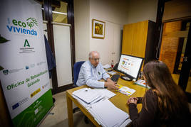 La oficina de rehabilitación del plan Ecovivienda en el Colegio de Arquitectos de Granada.