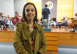 Marta Torres, vicerrectora de Cultura, en el Aula Magna.