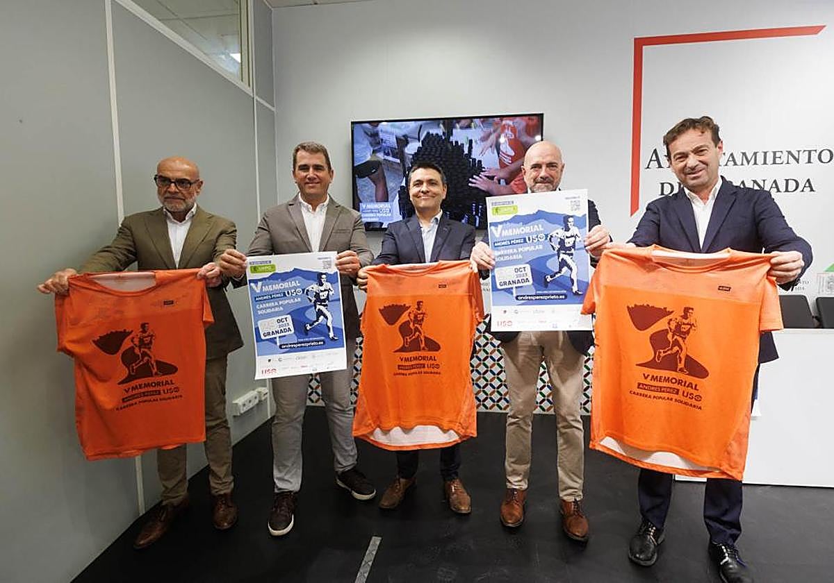 Presentación de la carrera en el Ayuntamiento de Granada
