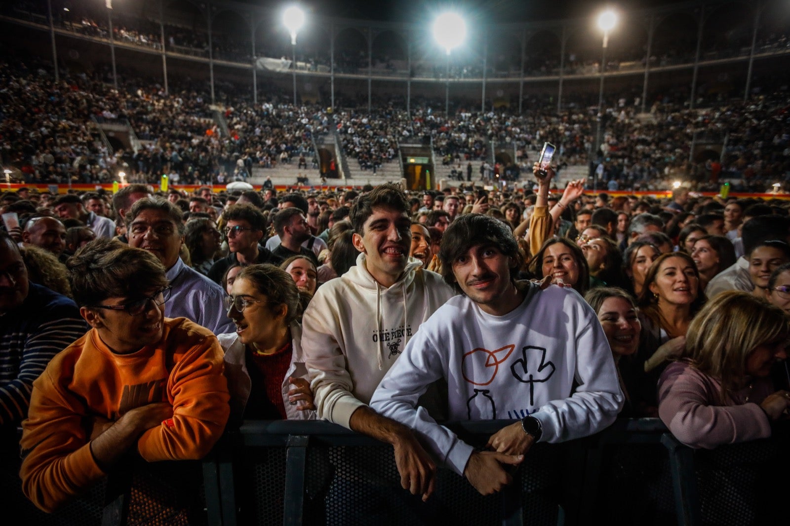 Las imágenes de la actuación de Melendi en la Plaza de Toros