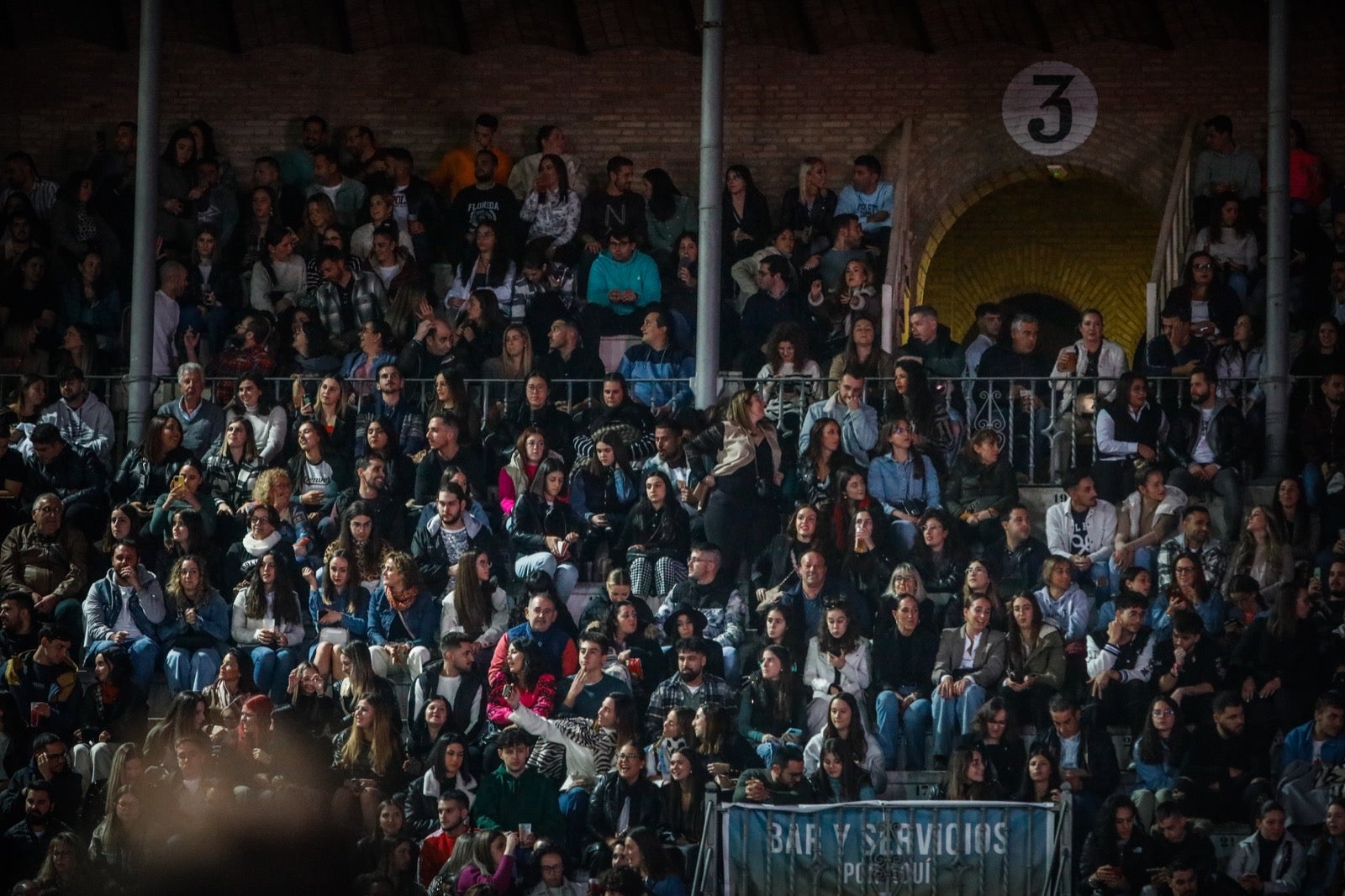 Las imágenes de la actuación de Melendi en la Plaza de Toros