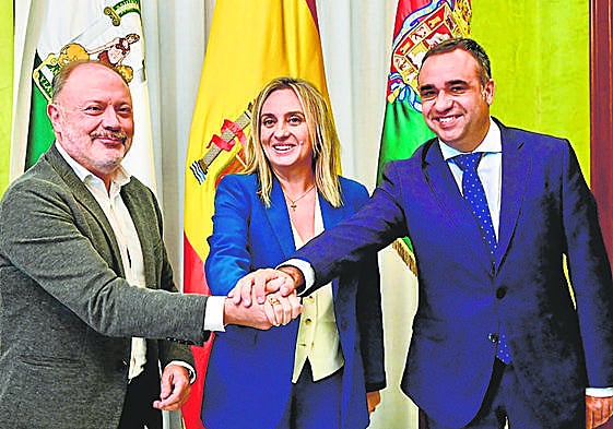 Víctor Moneo, de Iberia, Marifrán Carazo y Francis Rodríguez.