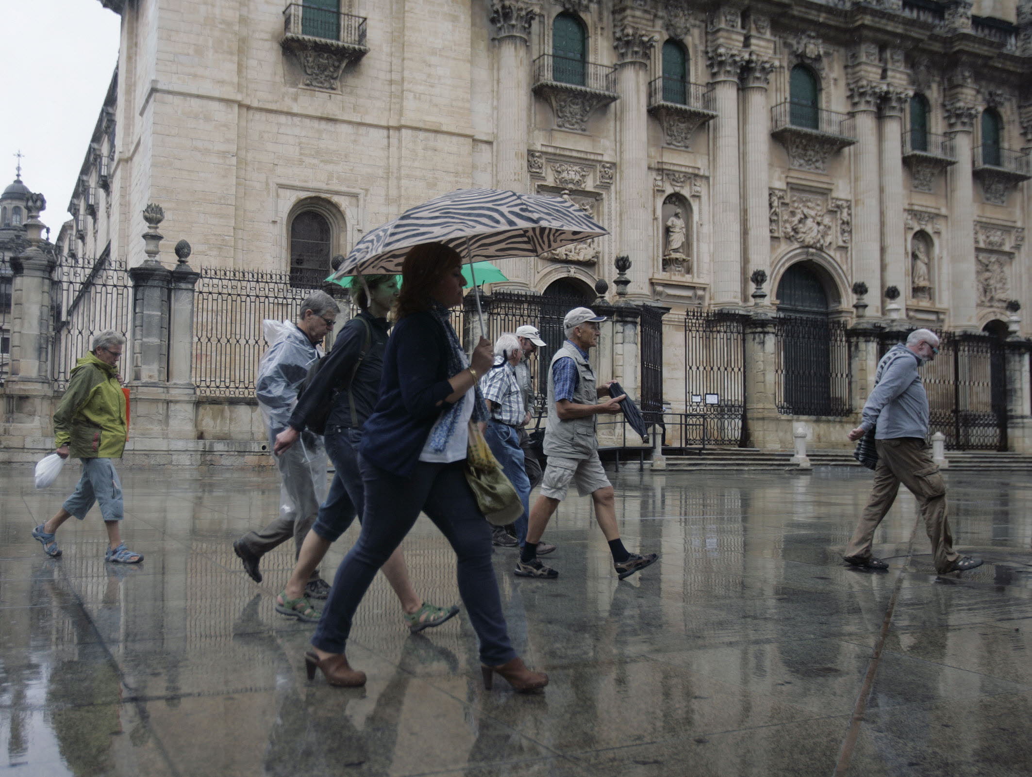 Andalucía activa la alerta naranja por la borrasca Ciarán.