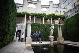 Visita institucional previa a la reapertura de la Fundación Rodríguez Acosta.