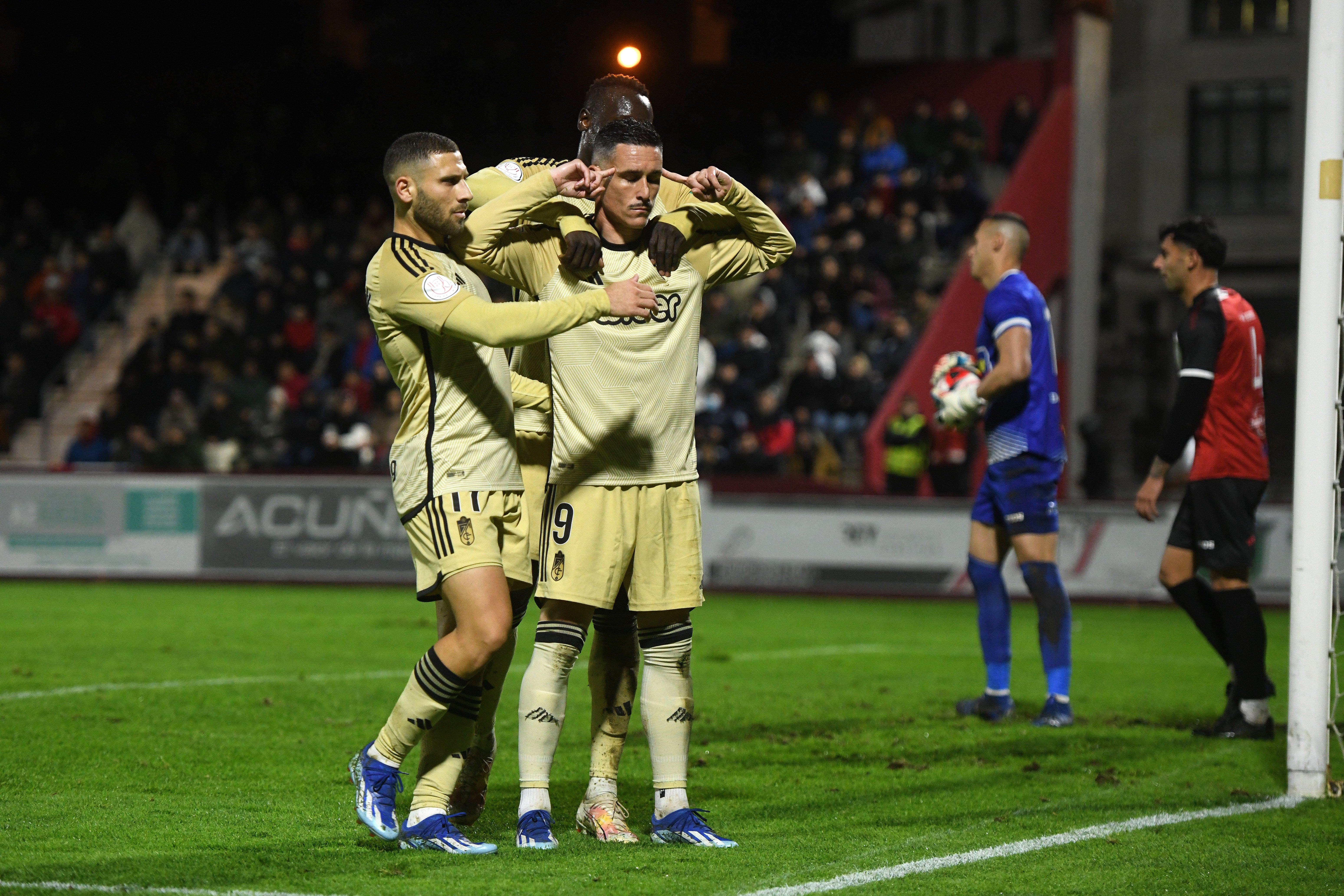 Las imágenes del debut copero del Granada