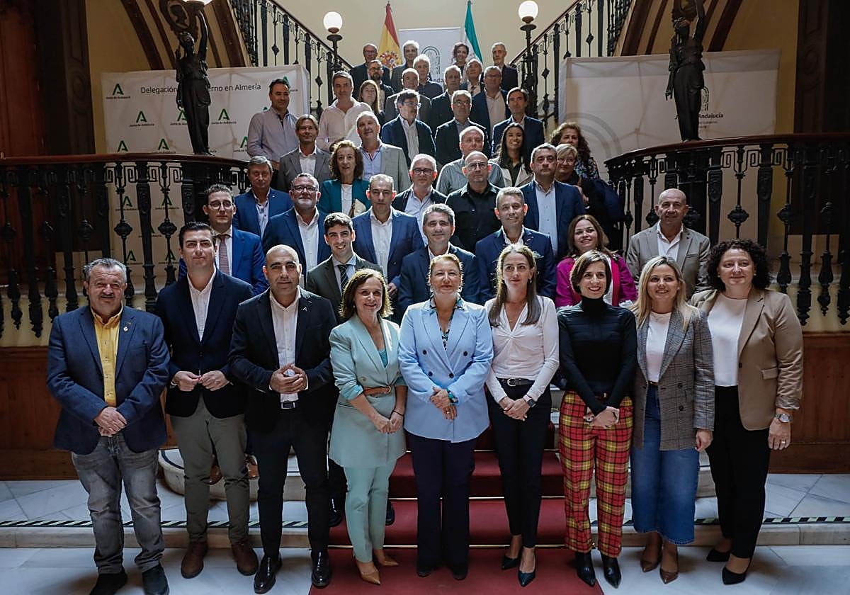 La consejera de Agricultura entrega 70 millones de euros en ayudas para respaldar a 35 OPFH de Almería