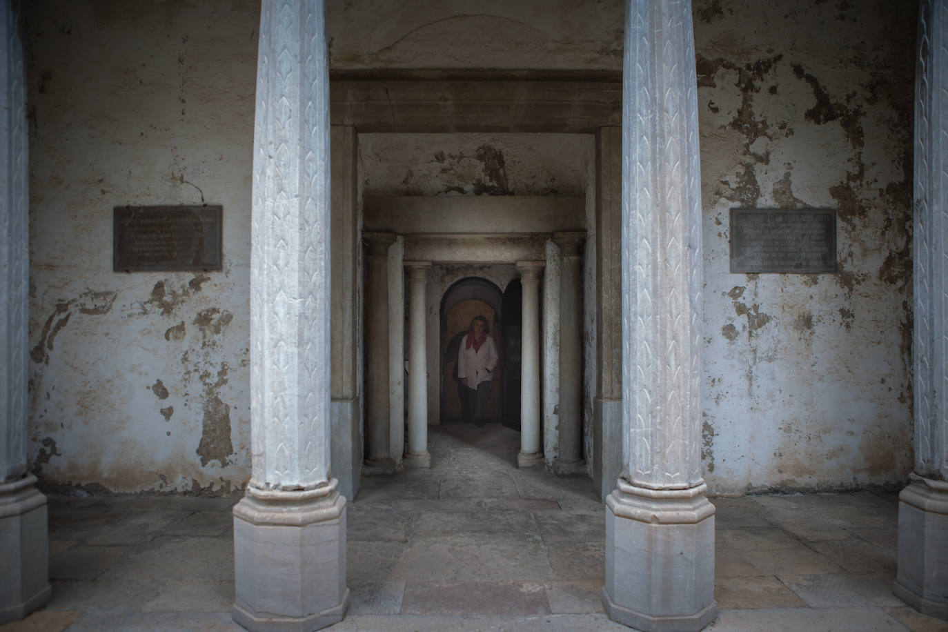 Acceso principal a la galería por el Patio de Venus.