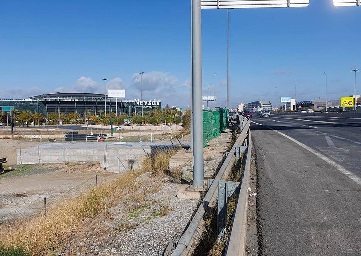 Imagen secundaria 1 - Zona donde se produjo el hundimiento.