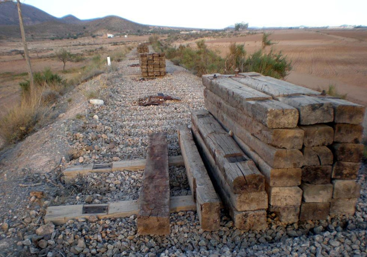 Parte de la antigua línea desmantelada.