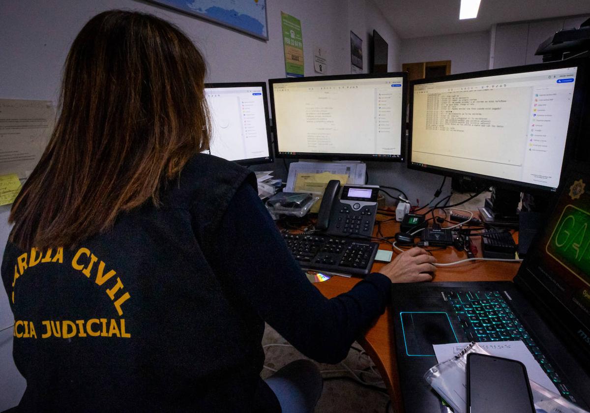Una mujer de granada pierde 102. 000 euros y su casa engañada por el timo del amor | ideal