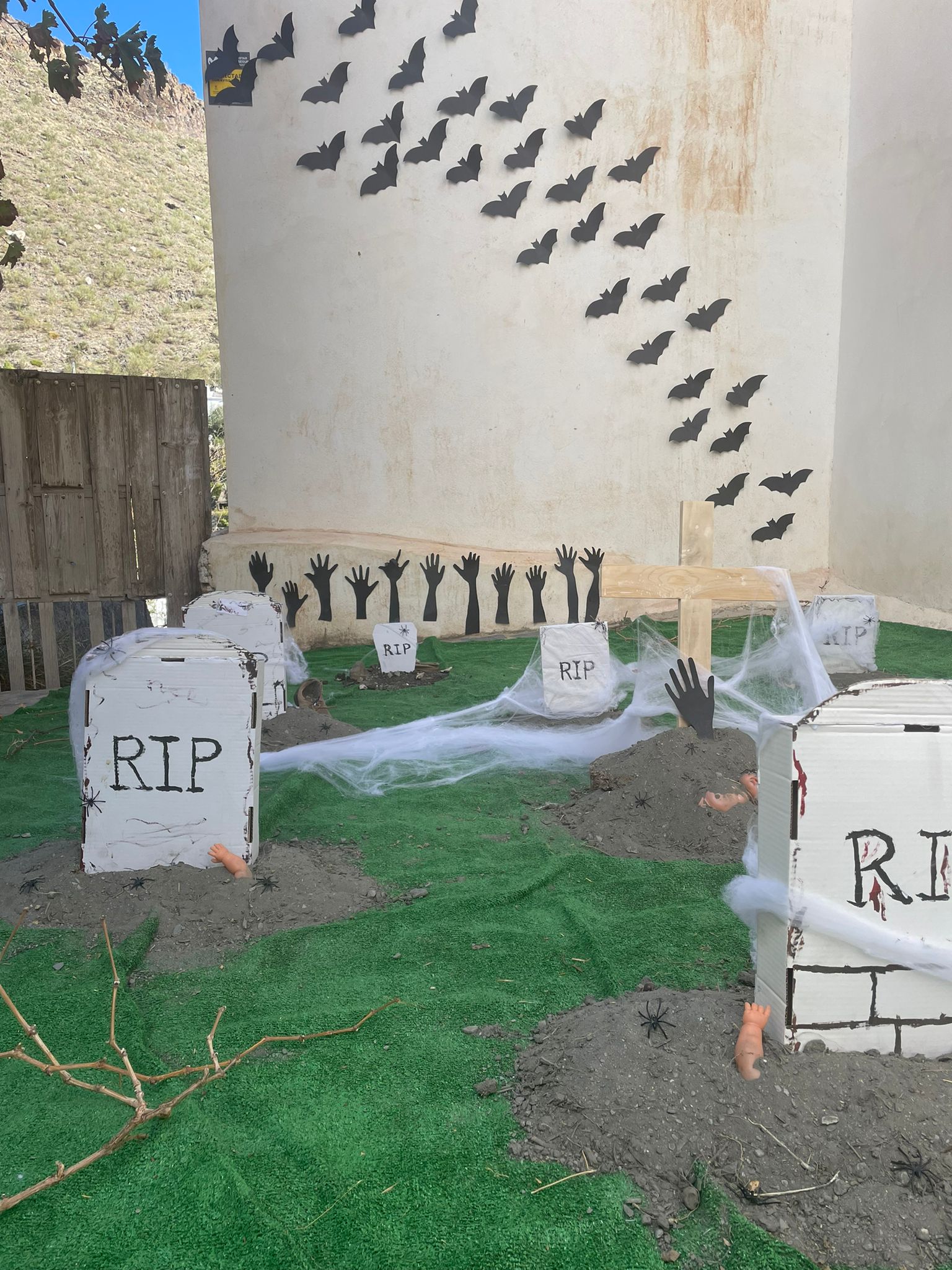 Velefique celebra su primer Halloween, con más de 300 asistentes