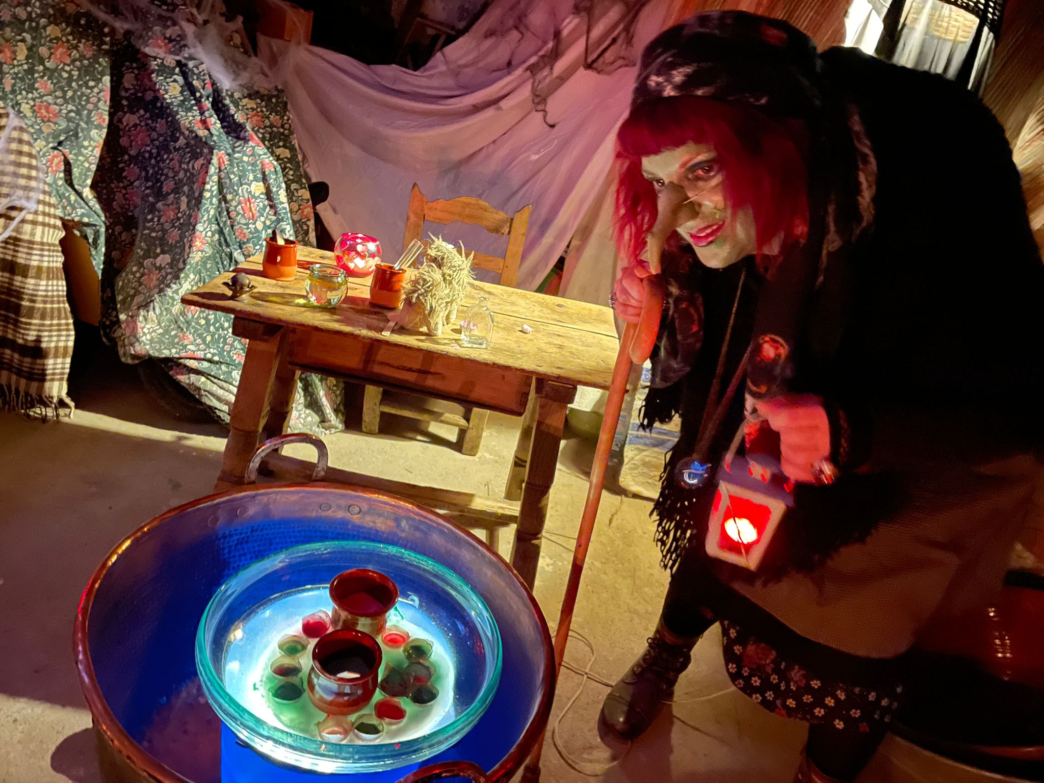 Velefique celebra su primer Halloween, con más de 300 asistentes