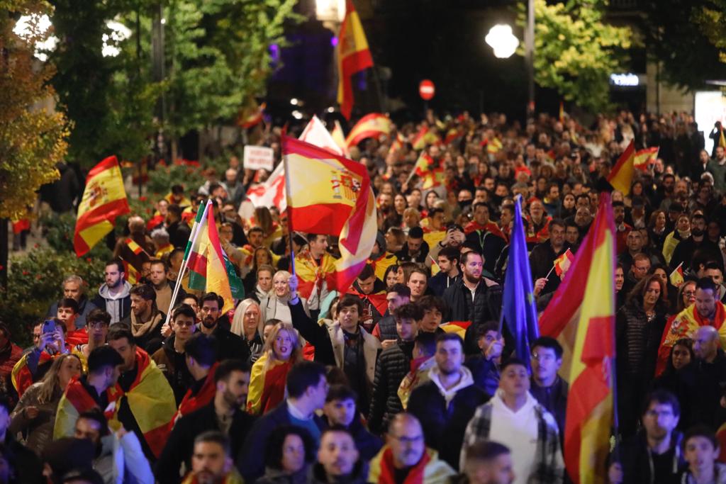 Las imágenes de la manifestación en Granada contra la amnistía | Ideal