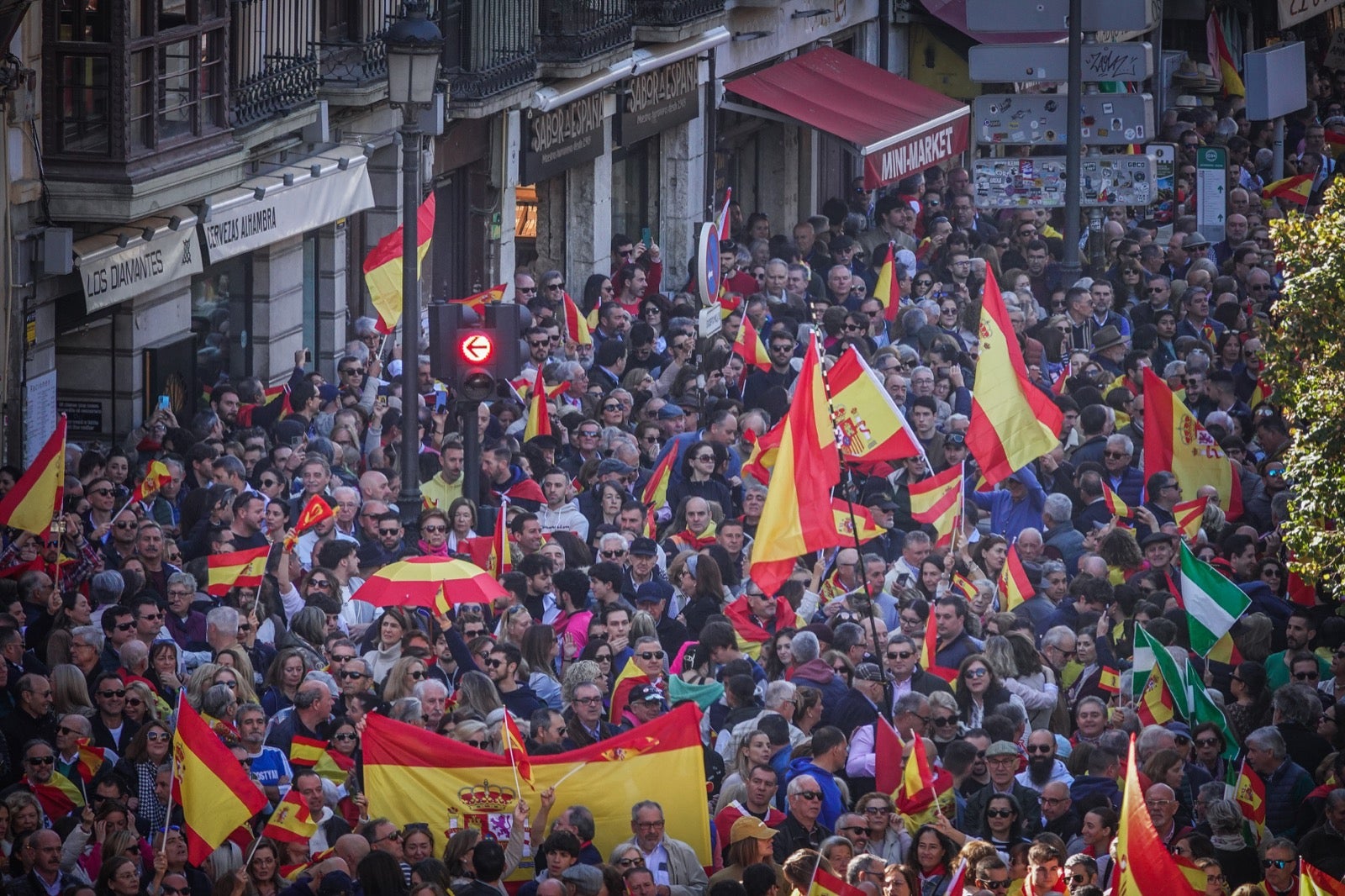 Las imágenes de la protesta en Granada contra la amnistía