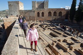 Jornada de puertas abiertas en la Alhambra con motivo del Día Mundial del Patrimonio.