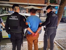 Imagen del momento de la detención.