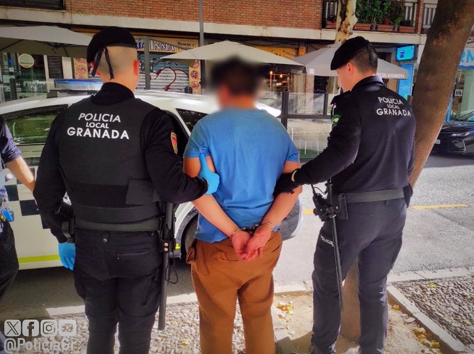 Imagen del momento de la detención.