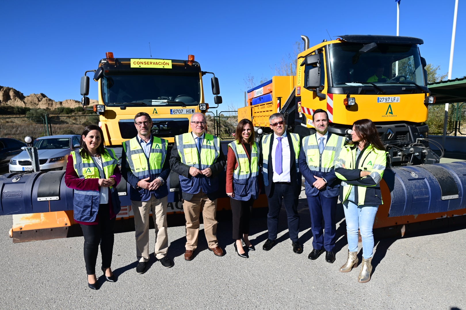 Más de 500 efectivos y 42 quitanieves cuidarán de las carreteras andaluzas frente a las nevadas