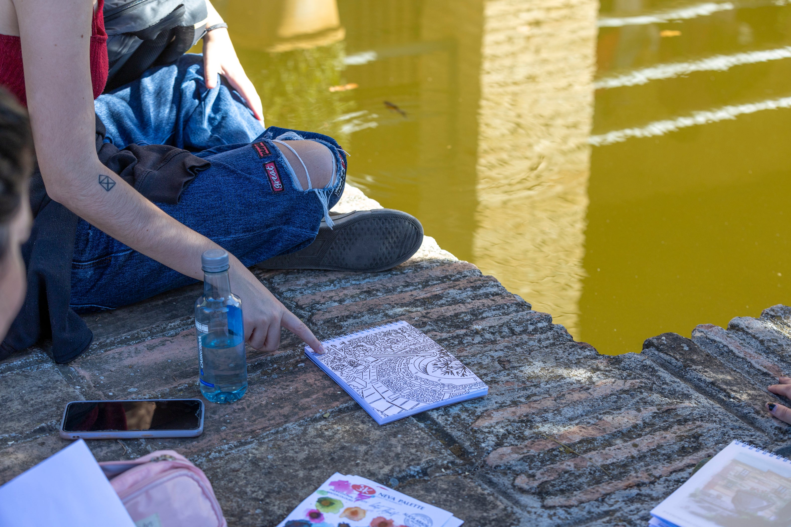 Las imágenes del concurso de pintura de la Fundación AguaGranada