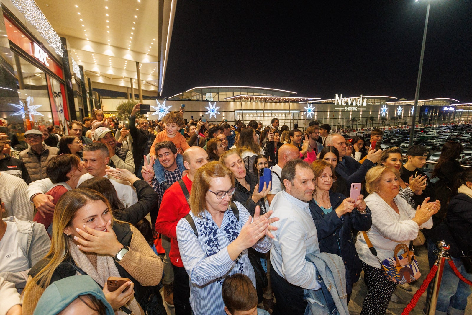 Así ha sido el encendido de las luces navideñas del Nevada