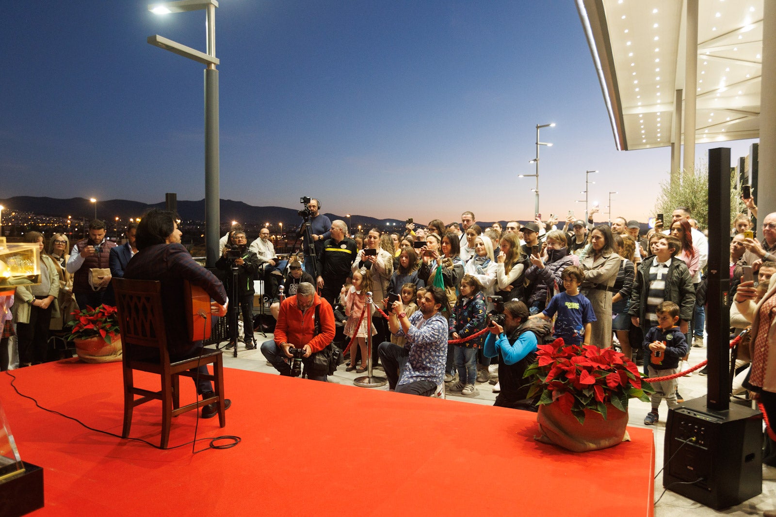 Así ha sido el encendido de las luces navideñas del Nevada