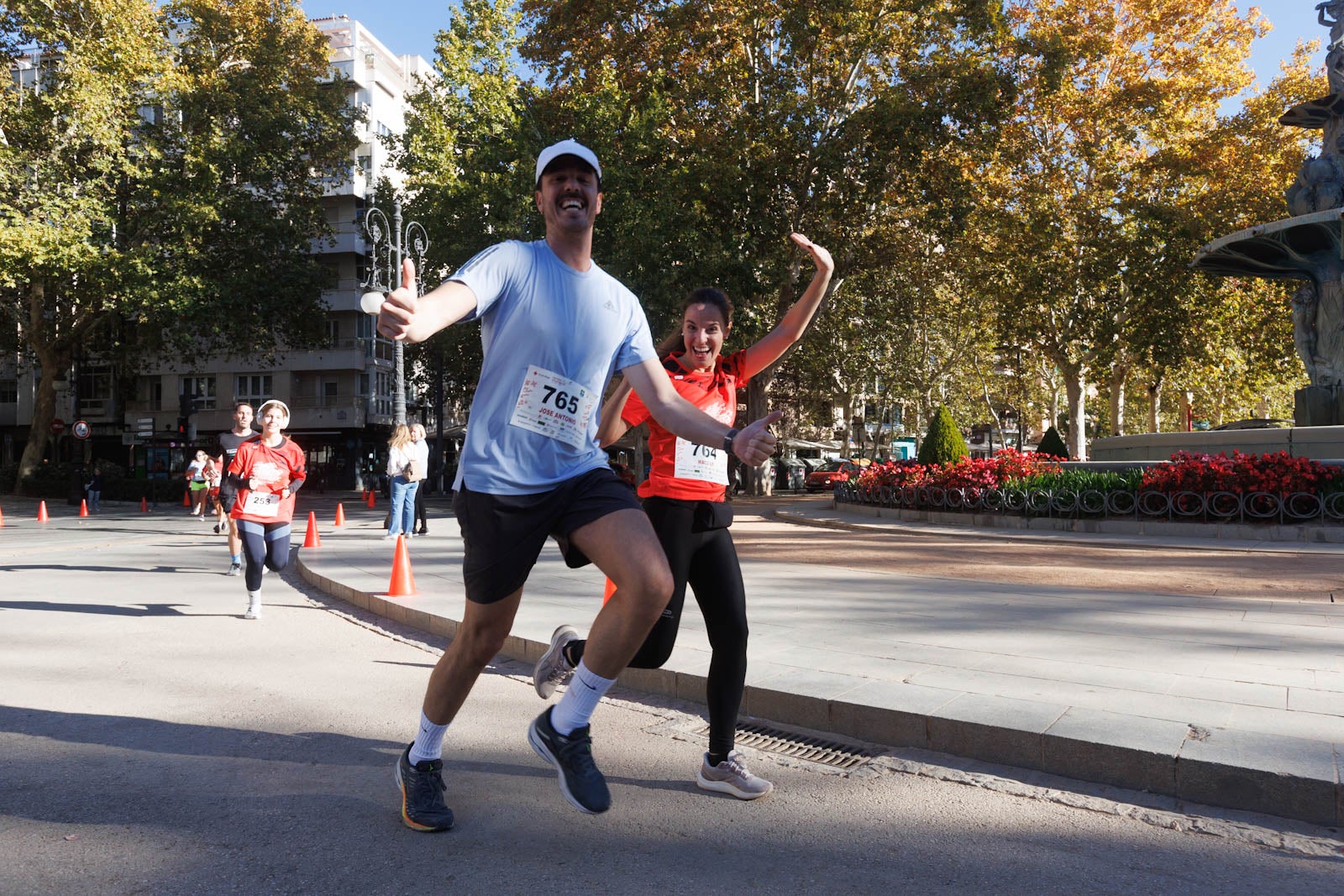 Encuéntrate en la carrera de la Cruz Roja en Granada