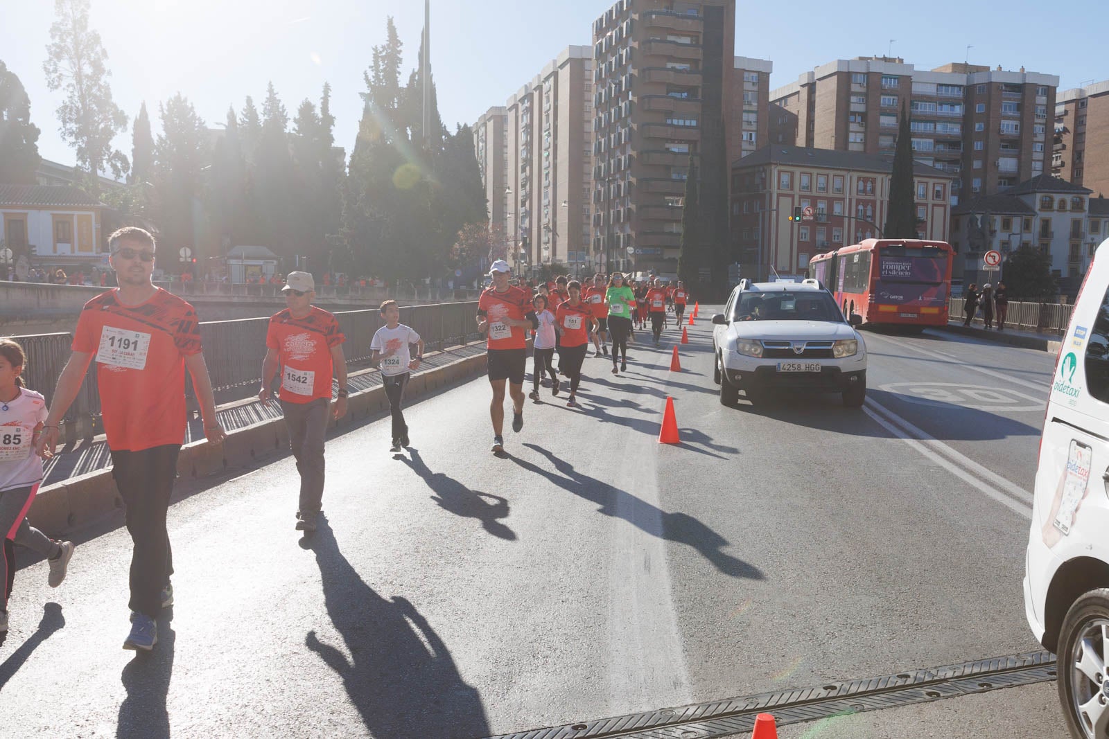 Encuéntrate en la carrera de la Cruz Roja en Granada