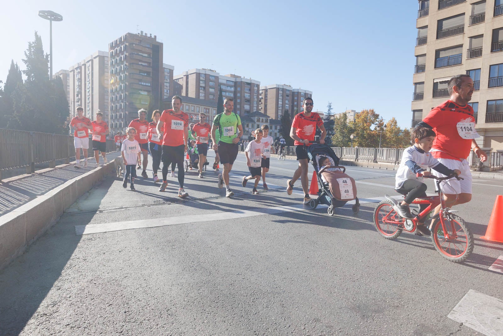 Encuéntrate en la carrera de la Cruz Roja en Granada
