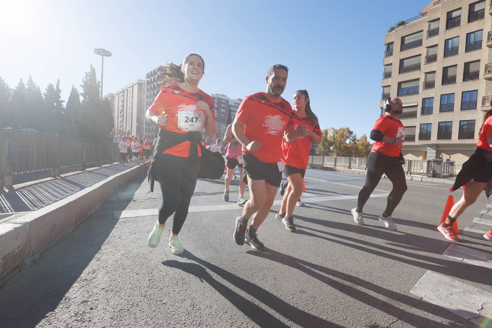 Encuéntrate en la carrera de la Cruz Roja en Granada