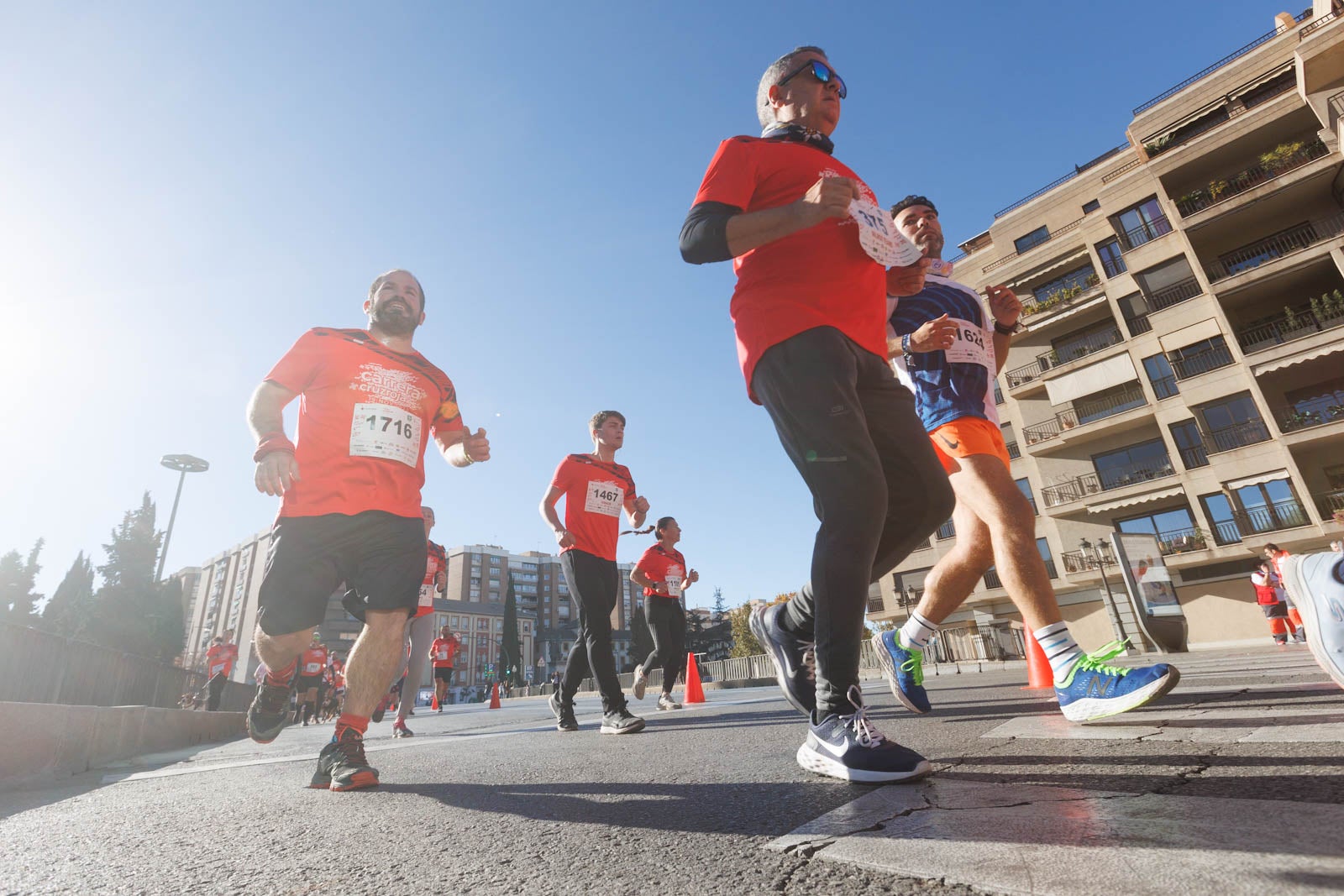 Encuéntrate en la carrera de la Cruz Roja en Granada