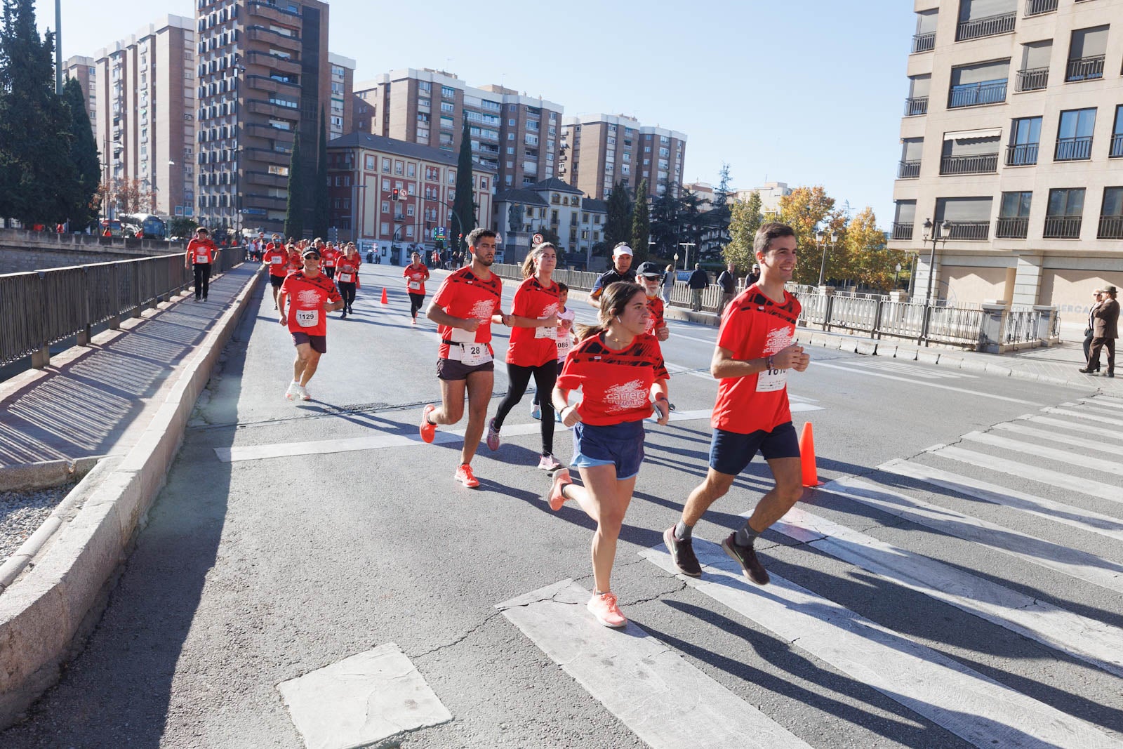 Encuéntrate en la carrera de la Cruz Roja en Granada