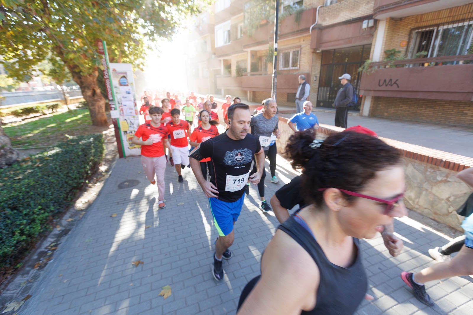 Encuéntrate en la carrera de la Cruz Roja en Granada