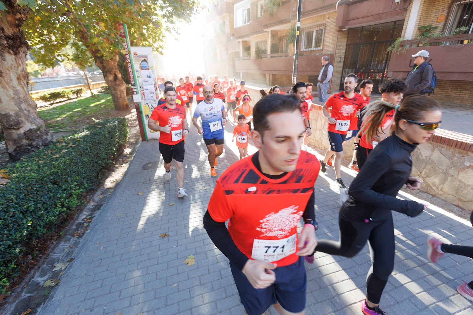 Encuéntrate en la carrera de la Cruz Roja en Granada