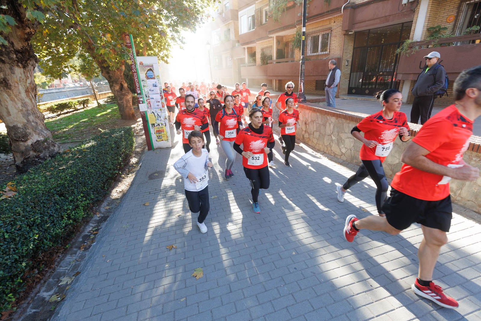Encuéntrate en la carrera de la Cruz Roja en Granada