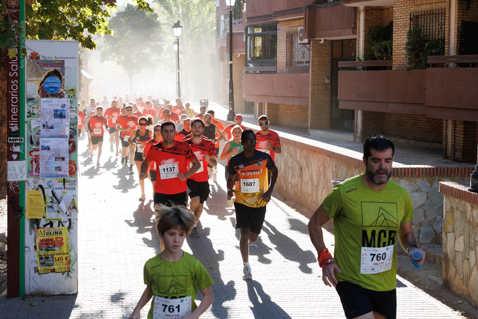 Encuéntrate en la carrera de la Cruz Roja en Granada