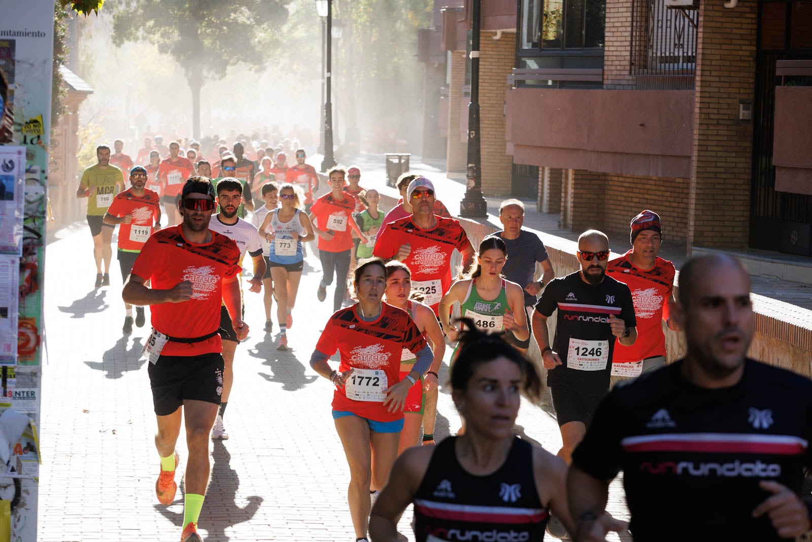 Encuéntrate en la carrera de la Cruz Roja en Granada