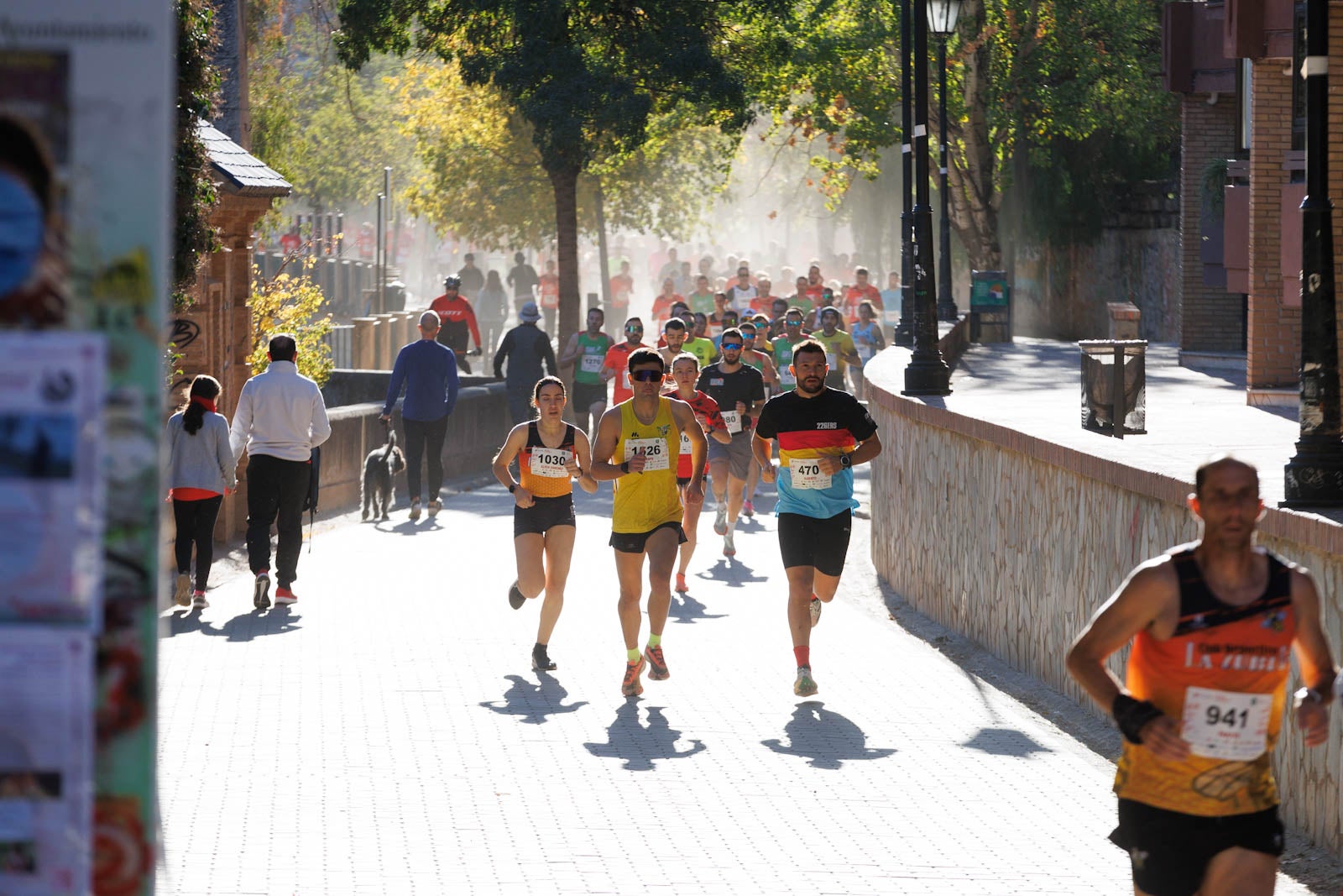 Encuéntrate en la carrera de la Cruz Roja en Granada