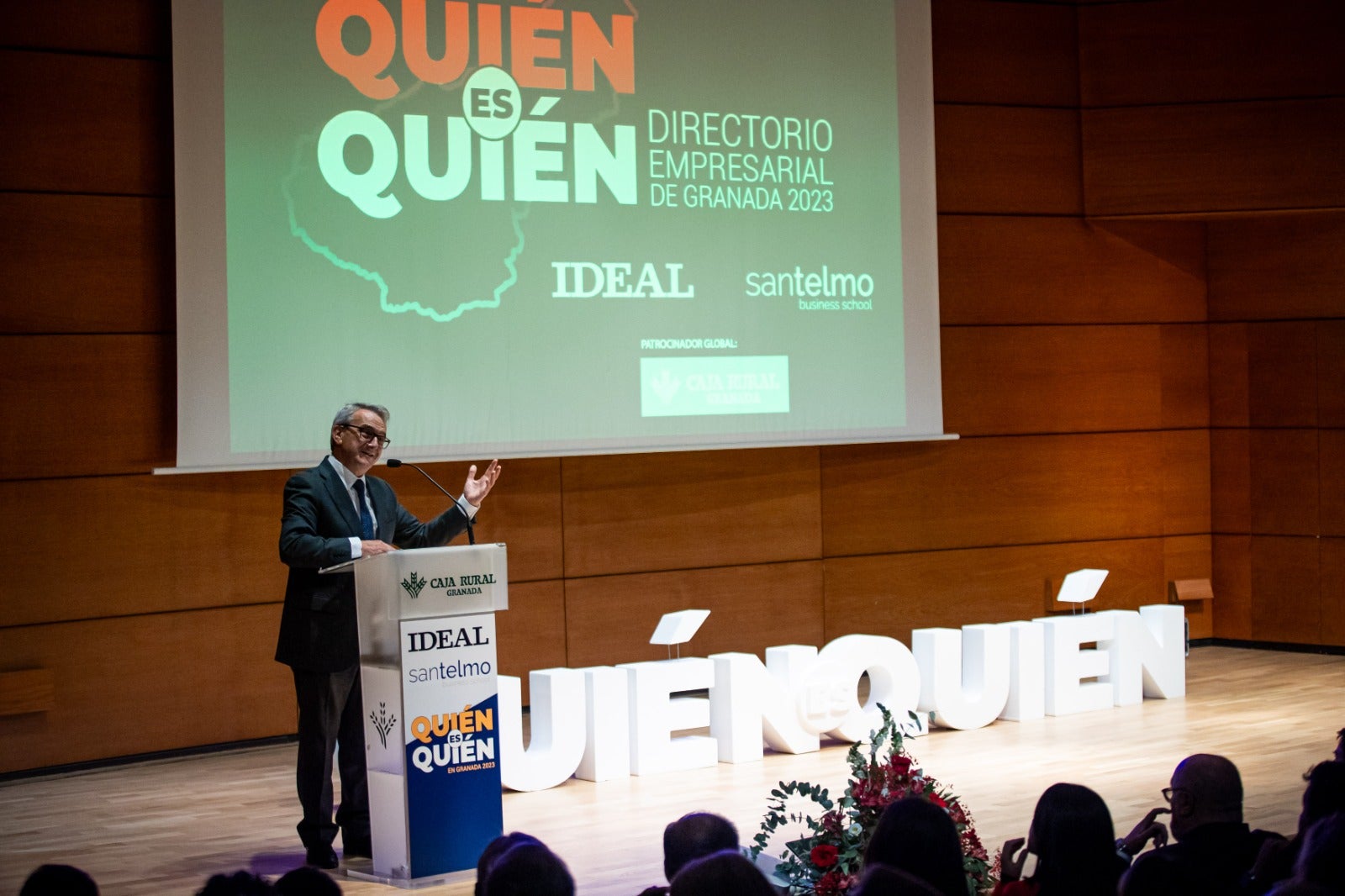 Las fotografías de la gala &#039;Quién es Quién&#039; de Granada