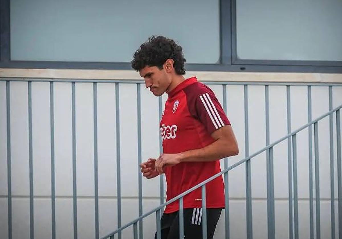 Jesús Vallejo, antes de un entrenamiento previo.