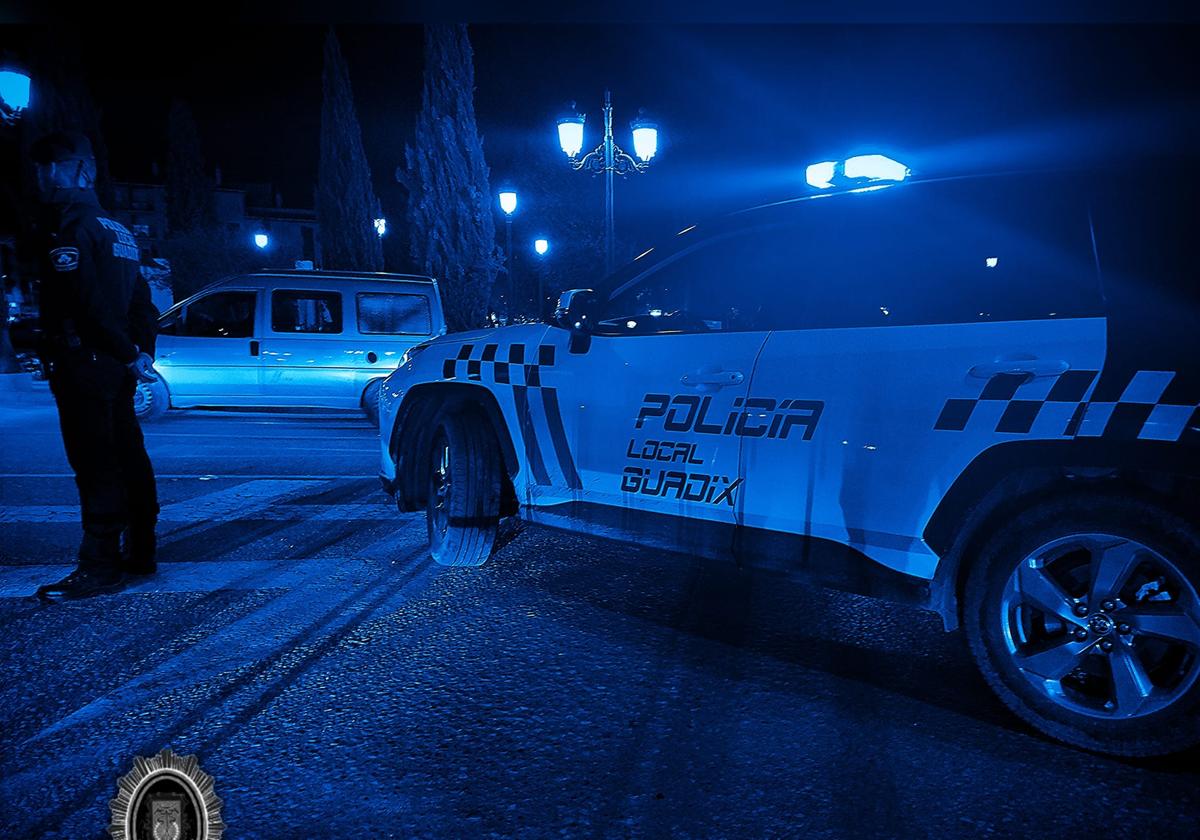 Actuación de la Policía Local de Guadix.