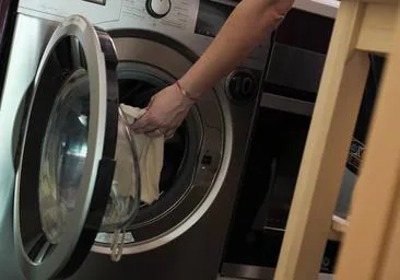 Cómo secar la ropa dentro de casa sin que huela a humedad