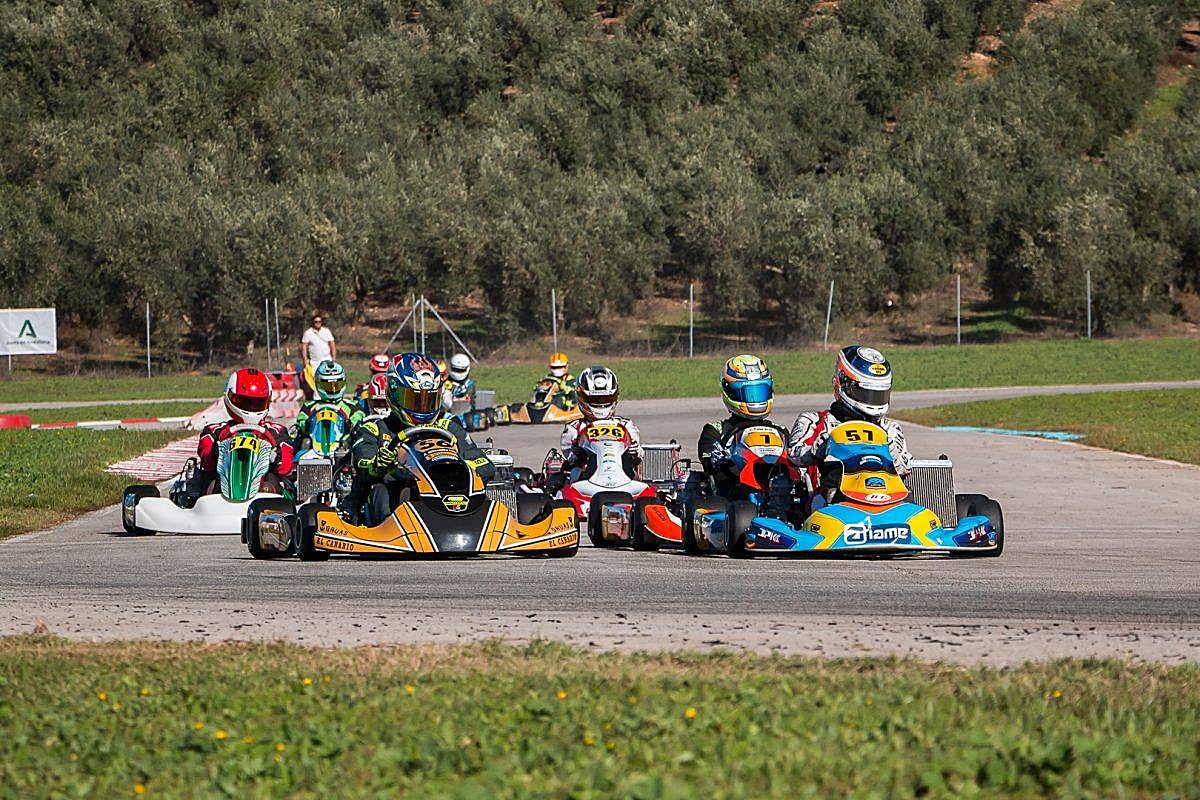 El almeriense certificó su triunfo en el Circuito de Villanueva