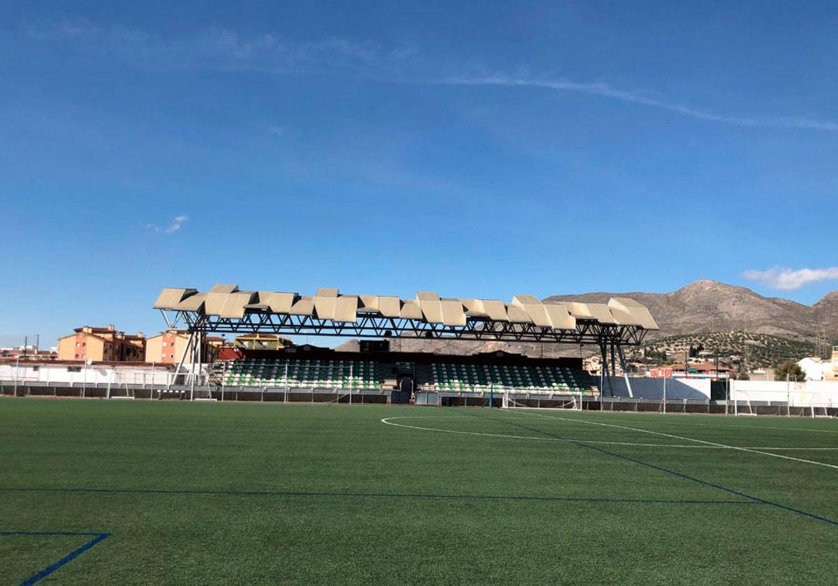 Estadio Municipal de Atarfe, donde se produjo la presunta agresión tras el partido.